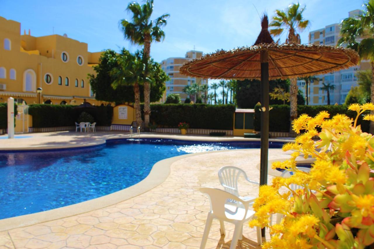 Bungalo En Primera Linea De La Playa El Campello Exterior foto